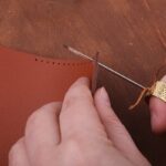 Kit com agulhas para costura em couro
